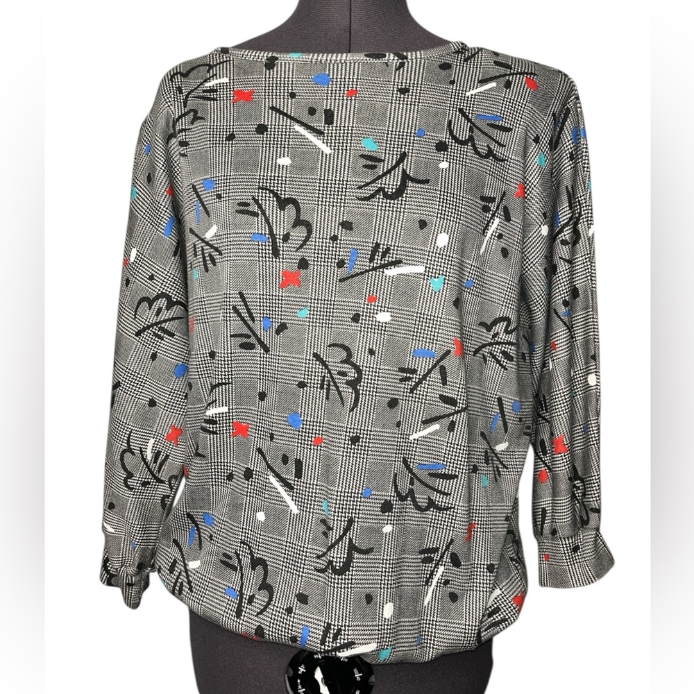 Vintage Gray Patterned Top - image 2